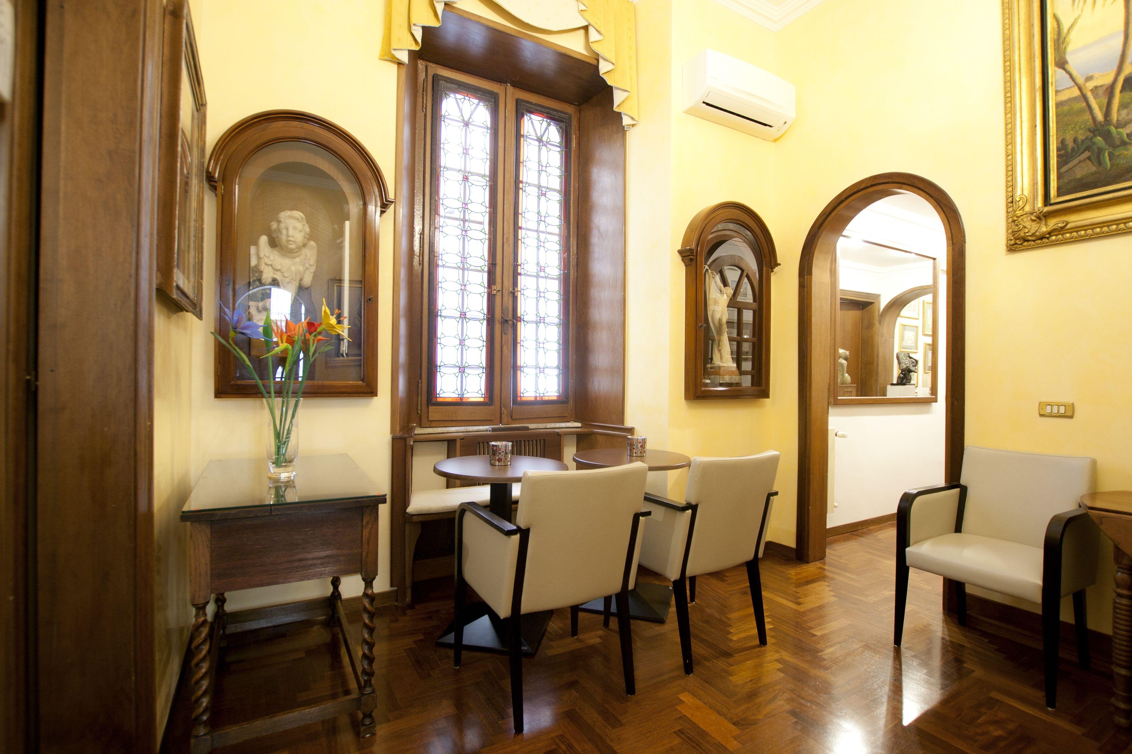 Guesthouse Borromeo Roma, Rome